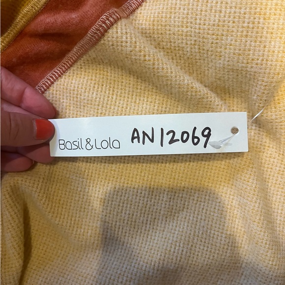 NWT Anthropologie Chevron Thermal Turtleneck - Size S - Picture 3 of 4